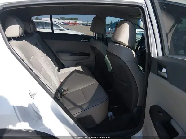 KNDPN3AC5H7151297 2017 KIA SPORTAGE - Image 8