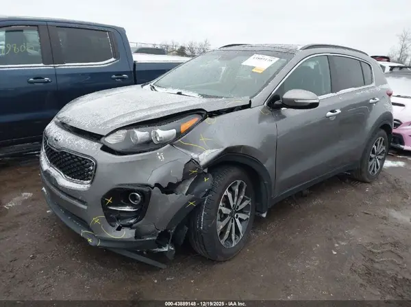 KNDPN3AC5J7322961 2018 KIA SPORTAGE - Image 2