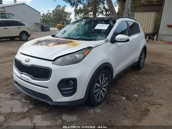 KNDPN3AC5J7400624 2018 KIA SPORTAGE - Image 2