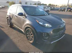 KNDPN3AC5J7465408 2018 KIA SPORTAGE