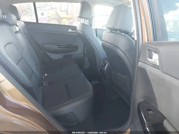 KNDPN3AC5K7548550 2019 KIA SPORTAGE - Image 8