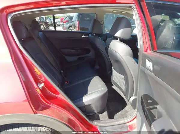KNDPN3AC5N7990717 2022 KIA SPORTAGE - Image 8