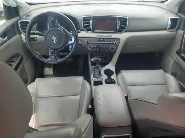 KNDPN3AC6H7160977 2017 KIA SPORTAGE - Image 8
