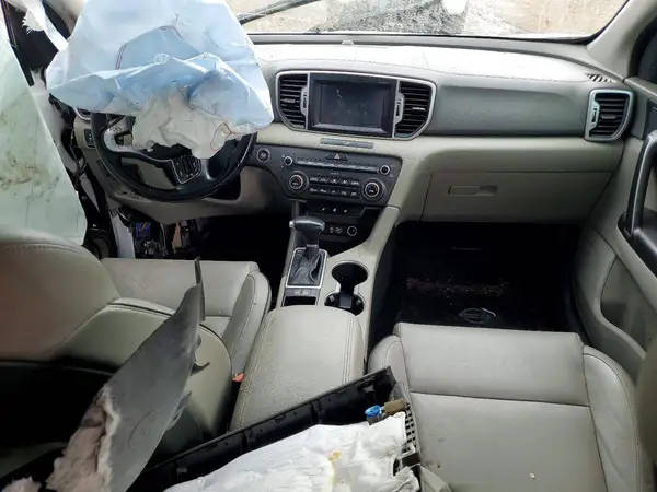 KNDPN3AC6H7178119 2017 KIA SPORTAGE - Image 8