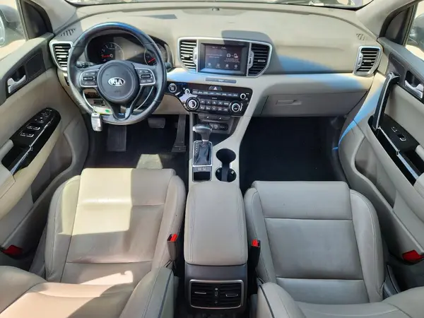 KNDPN3AC6J7413026 2018 KIA SPORTAGE - Image 8