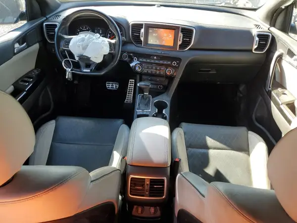KNDPN3AC6J7475879 2018 KIA SPORTAGE - Image 8