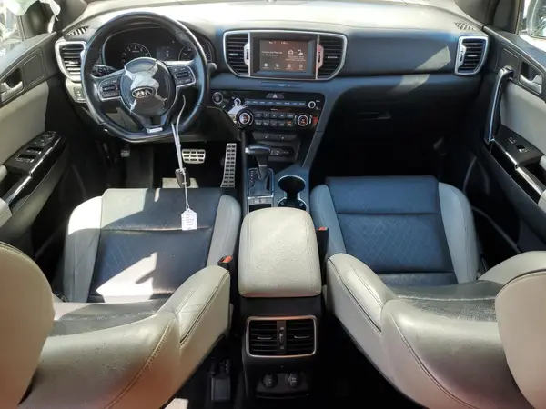 KNDPN3AC6J7477681 2018 KIA SPORTAGE - Image 8