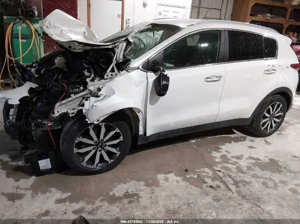 KNDPN3AC7H7068809 2017 KIA SPORTAGE - Image 2
