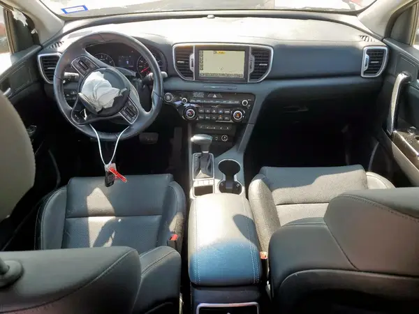KNDPN3AC7J7373331 2018 KIA SPORTAGE - Image 8