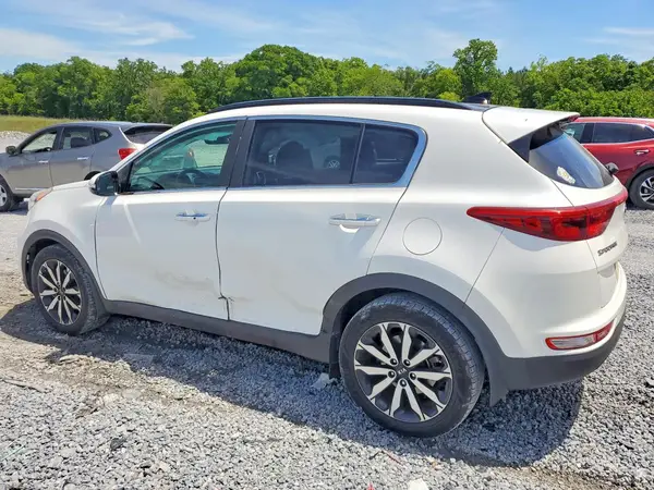 KNDPN3AC7J7406201 2018 KIA SPORTAGE - Image 2