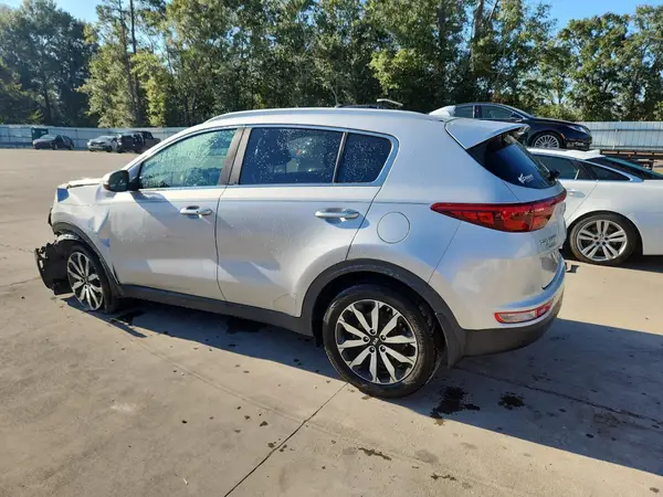 KNDPN3AC7J7413164 2018 KIA SPORTAGE - Image 2