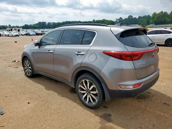 KNDPN3AC7J7431647 2018 KIA SPORTAGE - Image 2