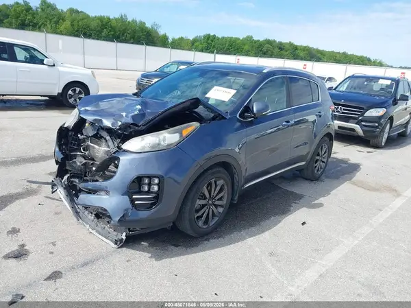 KNDPN3AC7J7466351 2018 KIA SPORTAGE - Image 2
