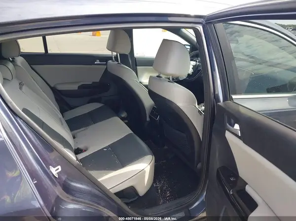 KNDPN3AC7J7466351 2018 KIA SPORTAGE - Image 8