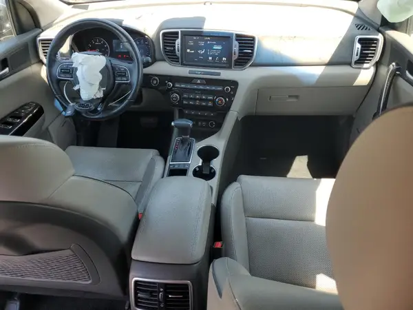 KNDPN3AC7K7607520 2019 KIA SPORTAGE - Image 8