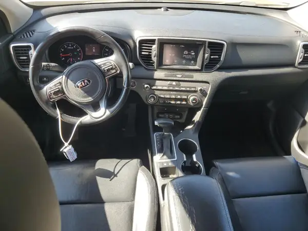 KNDPN3AC8H7042946 2017 KIA SPORTAGE - Image 8