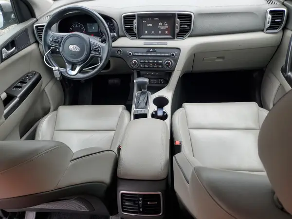 KNDPN3AC8H7052635 2017 KIA SPORTAGE - Image 8
