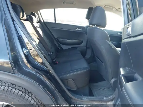 KNDPN3AC8H7114129 2017 KIA SPORTAGE - Image 8