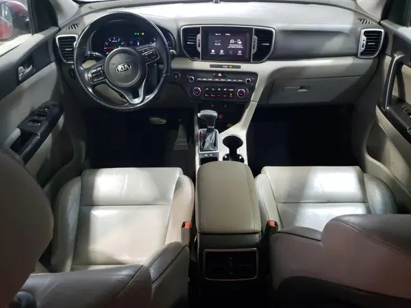 KNDPN3AC8H7205014 2017 KIA SPORTAGE - Image 8