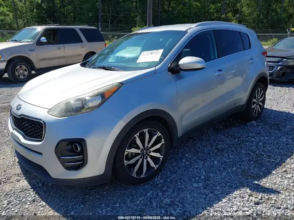 KNDPN3AC8H7215543 2017 KIA SPORTAGE - Image 2