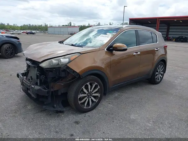 KNDPN3AC8H7225523 2017 KIA SPORTAGE - Image 2