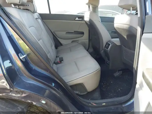 KNDPN3AC8H7235436 2017 KIA SPORTAGE - Image 8