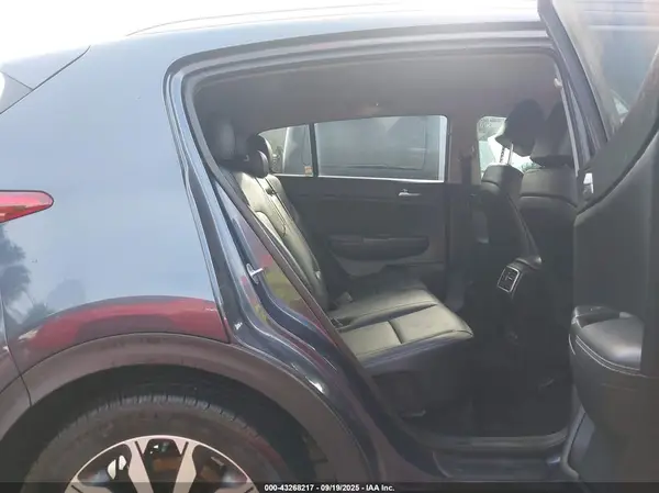 KNDPN3AC8H7237431 2017 KIA SPORTAGE - Image 8