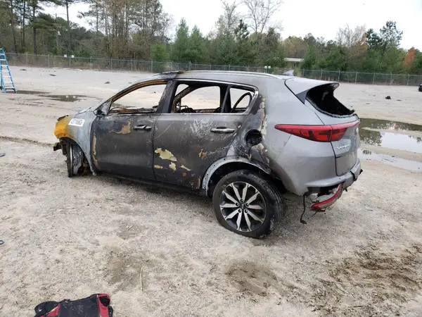 KNDPN3AC8H7261793 2017 KIA SPORTAGE - Image 2