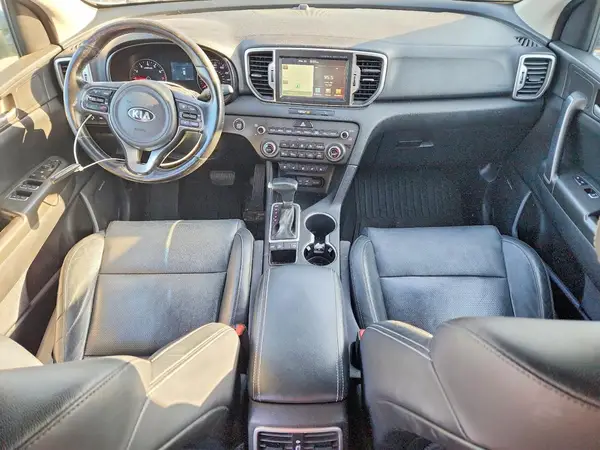 KNDPN3AC8H7296690 2017 KIA SPORTAGE - Image 8