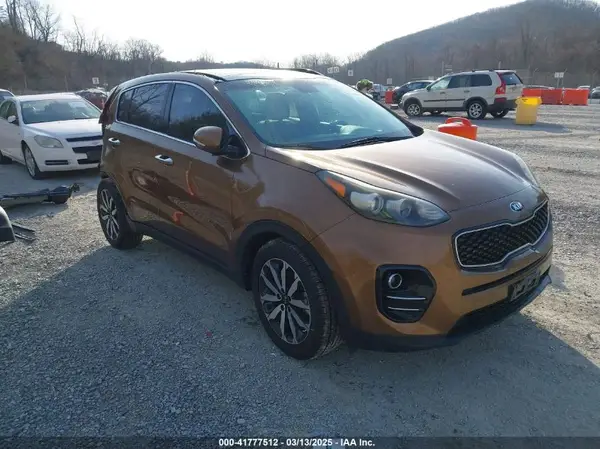 KNDPN3AC8J7336367 2018 KIA SPORTAGE - Image 1