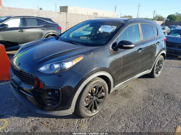 KNDPN3AC8J7357235 2018 KIA SPORTAGE - Image 2