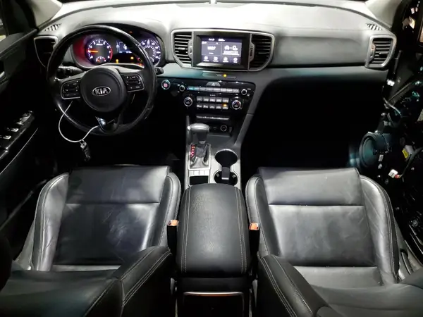 KNDPN3AC8J7396956 2018 KIA SPORTAGE - Image 8