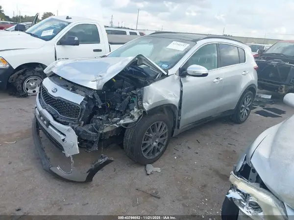 KNDPN3AC8J7418244 2018 KIA SPORTAGE - Image 2