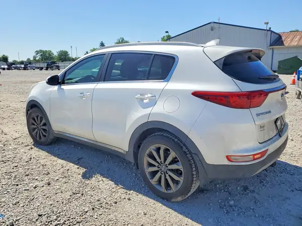 KNDPN3AC8J7476449 2018 KIA SPORTAGE - Image 2