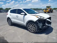 KNDPN3AC8J7487726 2018 KIA SPORTAGE