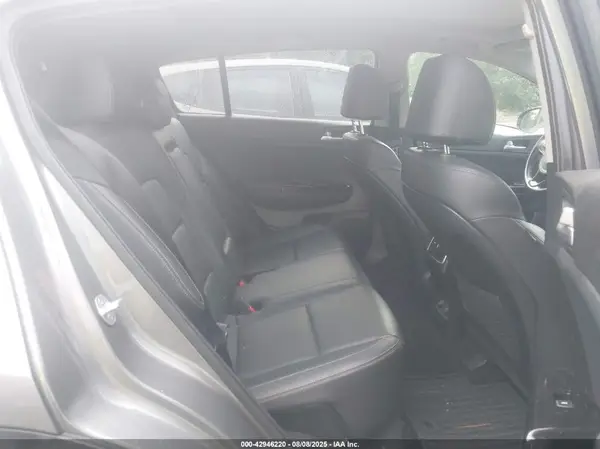 KNDPN3AC8K7527417 2019 KIA SPORTAGE - Image 8