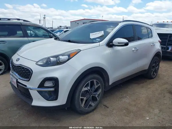 KNDPN3AC8M7892926 2021 KIA SPORTAGE - Image 2