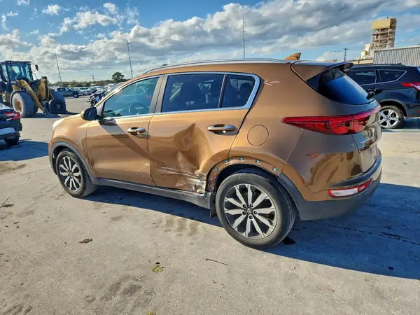 KNDPN3AC9H7036699 2017 KIA SPORTAGE - Image 2