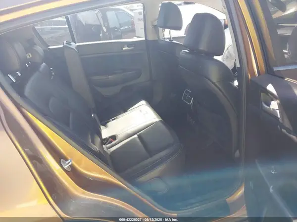 KNDPN3AC9H7074904 2017 KIA SPORTAGE - Image 8