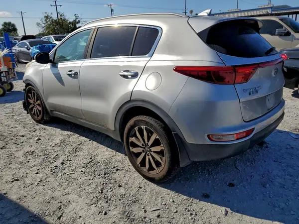 KNDPN3AC9H7088608 2017 KIA SPORTAGE - Image 2