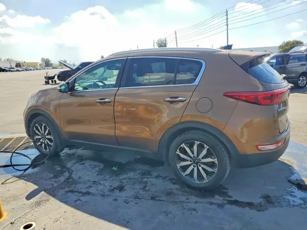 KNDPN3AC9H7090746 2017 KIA SPORTAGE - Image 2