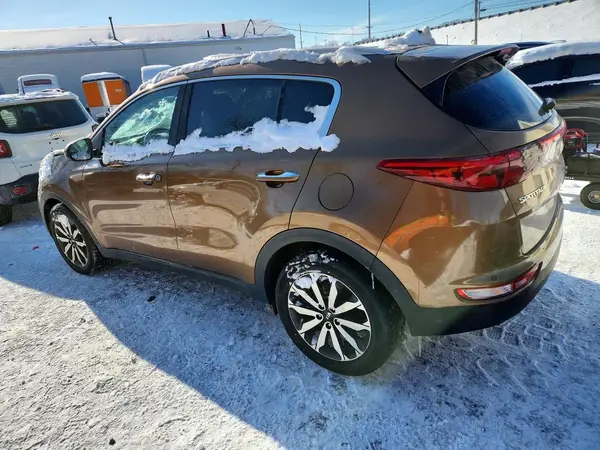 KNDPN3AC9H7108243 2017 KIA SPORTAGE - Image 2