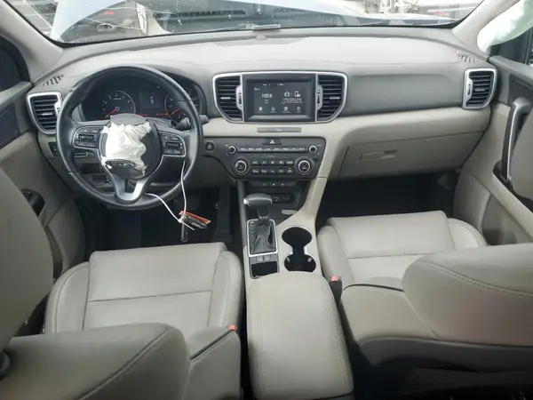 KNDPN3AC9H7237647 2017 KIA SPORTAGE - Image 8