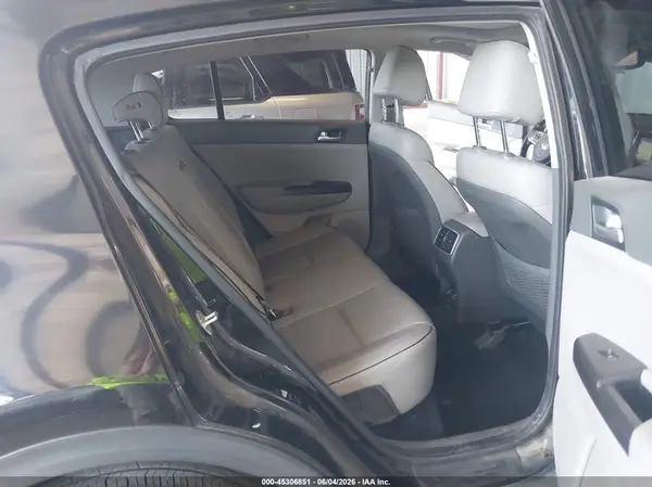 KNDPN3AC9H7244601 2017 KIA SPORTAGE - Image 8