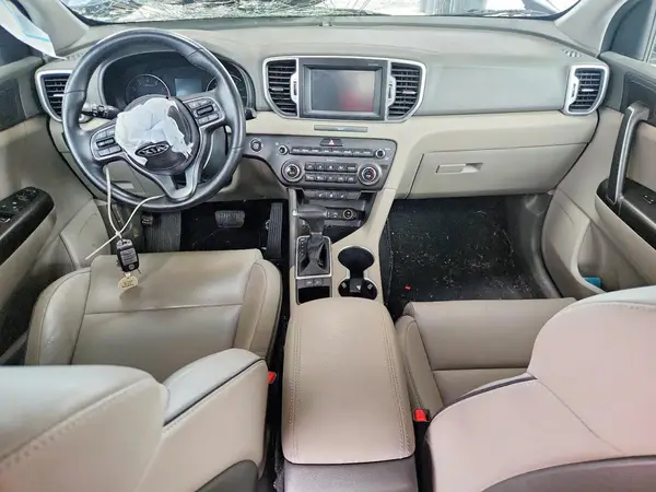 KNDPN3AC9H7261639 2017 KIA SPORTAGE - Image 8