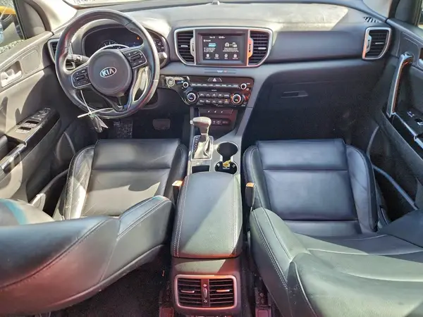 KNDPN3AC9J7352674 2018 KIA SPORTAGE - Image 8
