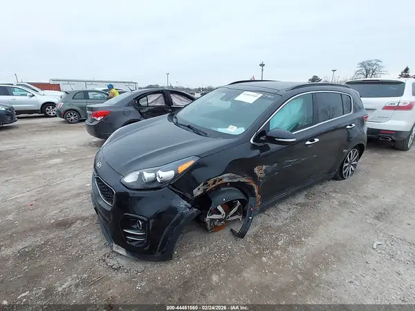 KNDPN3AC9J7353484 2018 KIA SPORTAGE - Image 2