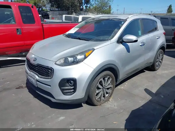 KNDPN3AC9J7355302 2018 KIA SPORTAGE - Image 2