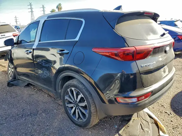 KNDPN3AC9J7355316 2018 KIA SPORTAGE - Image 2