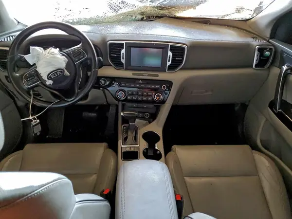 KNDPN3AC9J7355316 2018 KIA SPORTAGE - Image 8